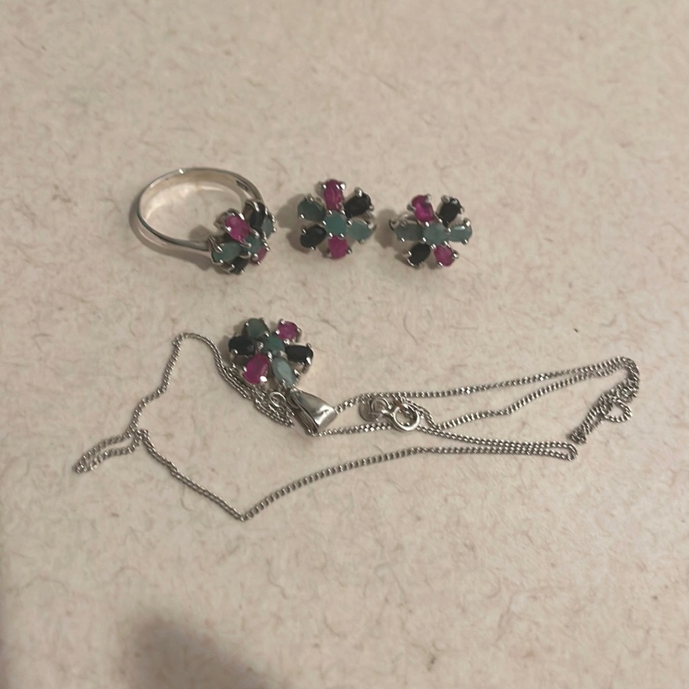 Natural multi color stone Set